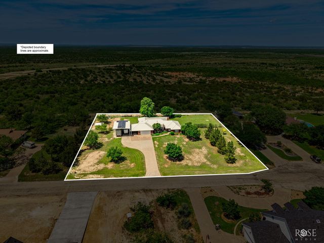 308 Edinburgh Road, San Angelo, TX 76901
