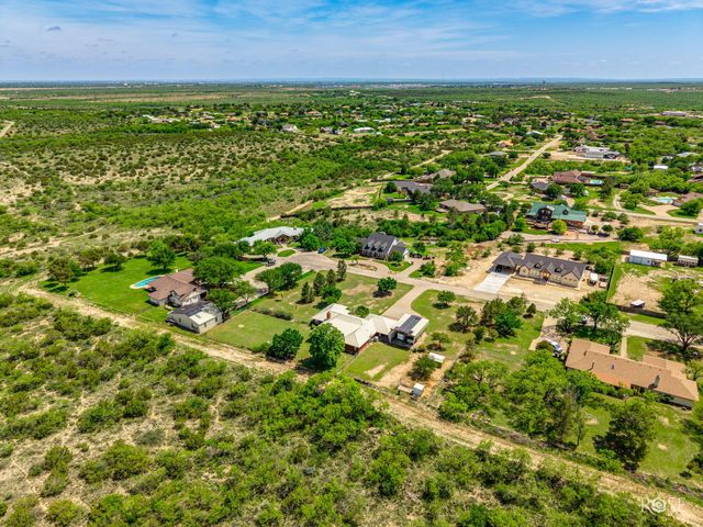 308 Edinburgh Road, San Angelo, TX 76901