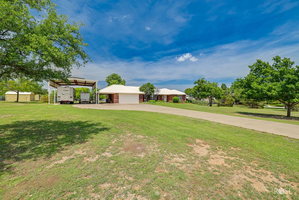 308 Edinburgh Road, San Angelo, TX 76901