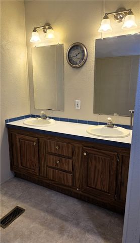 218 E Avenue C, Port Aransas, TX 78373