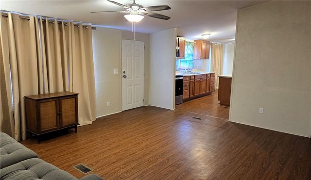 218 E Avenue C, Port Aransas, TX 78373