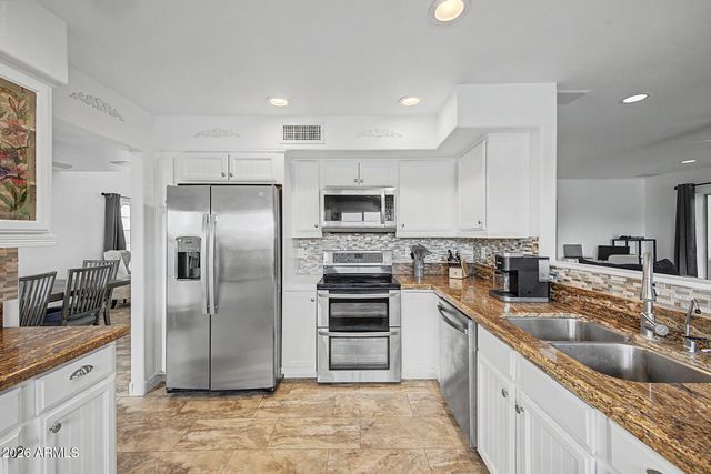 8967 W MAUI Lane, Peoria, AZ 85381
