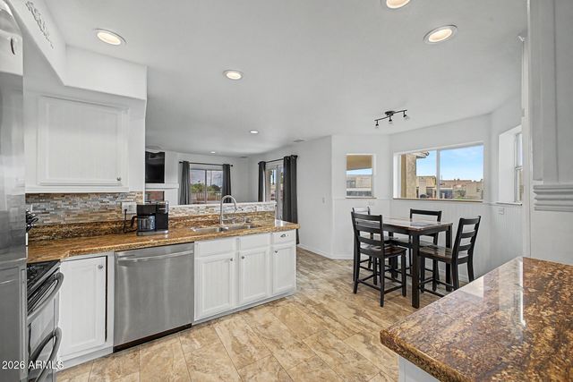 8967 W MAUI Lane, Peoria, AZ 85381