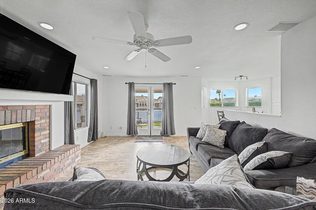 8967 W MAUI Lane, Peoria, AZ 85381