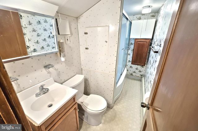 310 N CONSTITUTION AVE, New Freedom, PA 17349