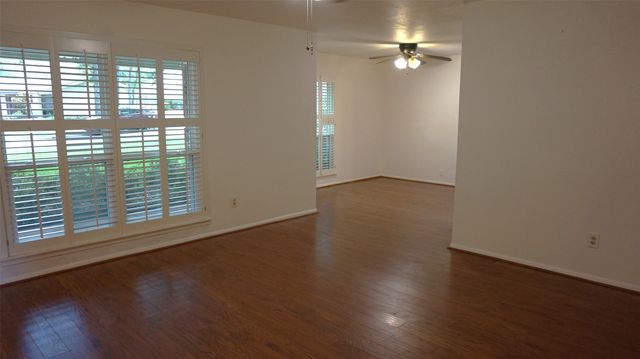 5013 Marble Falls Road, Fort Worth, TX 76103
