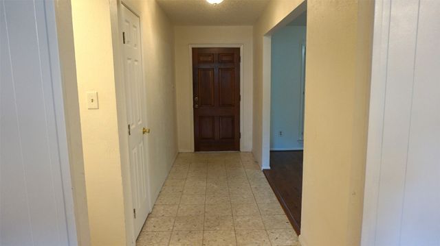 5013 Marble Falls Road, Fort Worth, TX 76103
