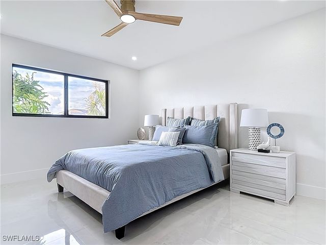 125 SE 41st TER, Cape Coral, FL 33904