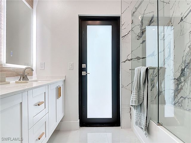 125 SE 41st TER, Cape Coral, FL 33904