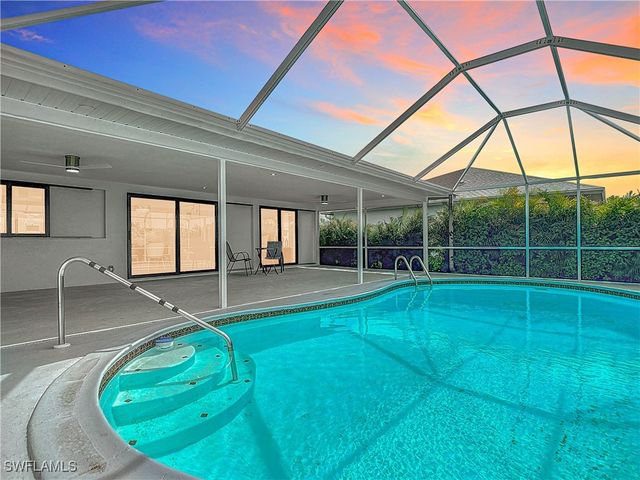 125 SE 41st TER, Cape Coral, FL 33904