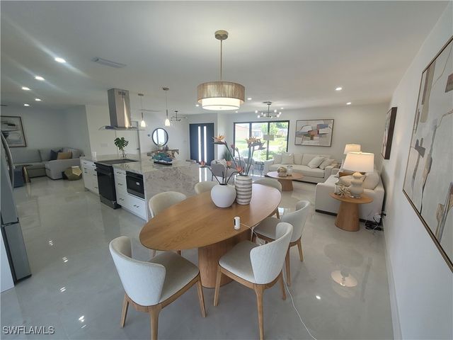 125 SE 41st TER, Cape Coral, FL 33904