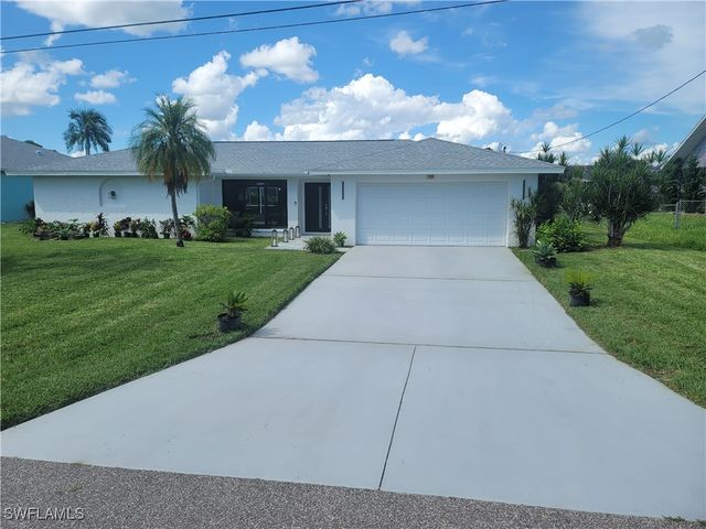 125 SE 41st TER, Cape Coral, FL 33904