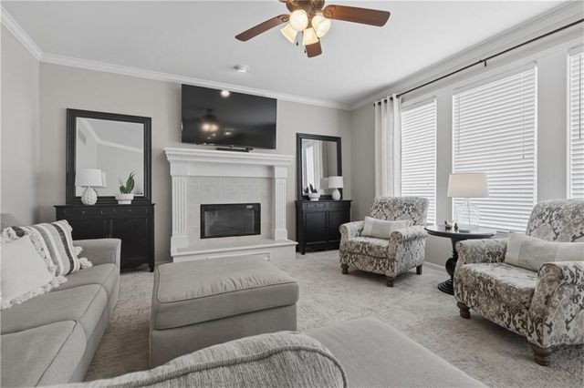 5324 W 160 Street, Overland Park, KS 66085