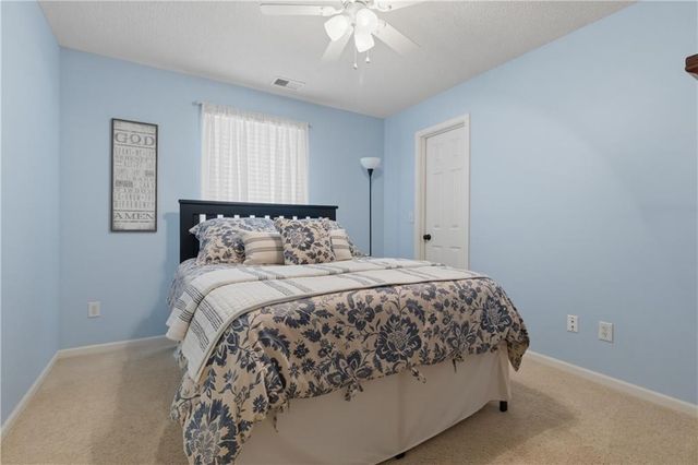 5324 W 160 Street, Overland Park, KS 66085