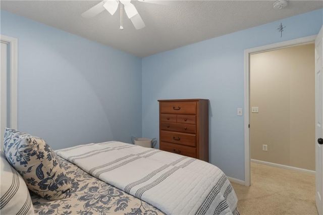 5324 W 160 Street, Overland Park, KS 66085