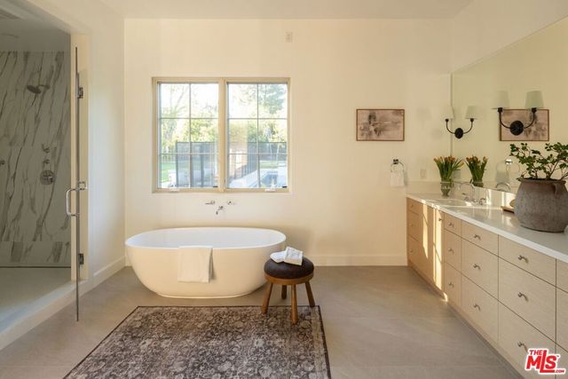 23236 Hatteras Street, Woodland Hills, CA 91367