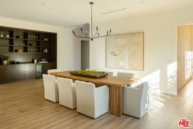 23236 Hatteras Street, Woodland Hills, CA 91367