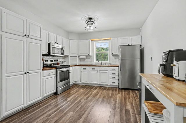 67821 29th Street, Lawton, MI 49065