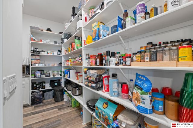 21034 X Street, Omaha, NE 68022