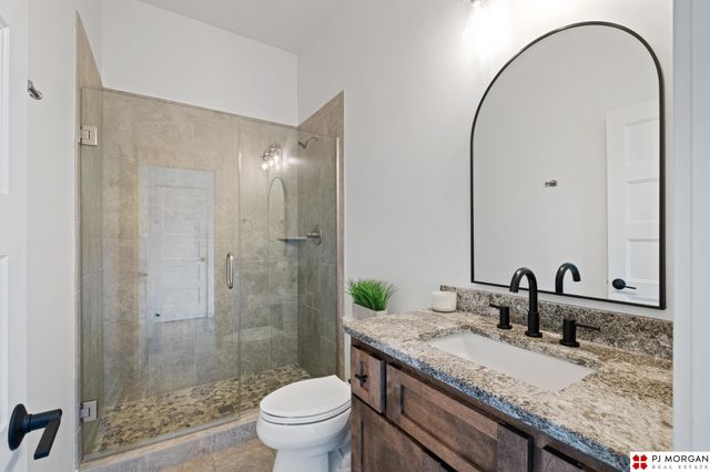 21034 X Street, Omaha, NE 68022