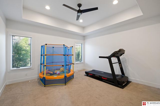 21034 X Street, Omaha, NE 68022