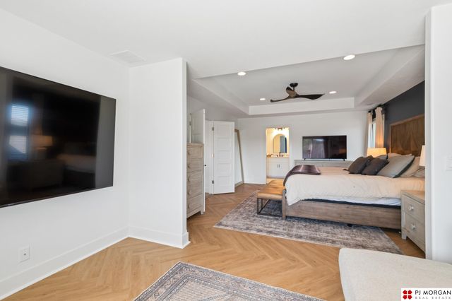 21034 X Street, Omaha, NE 68022