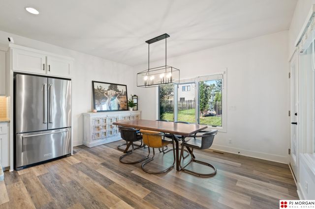 21034 X Street, Omaha, NE 68022