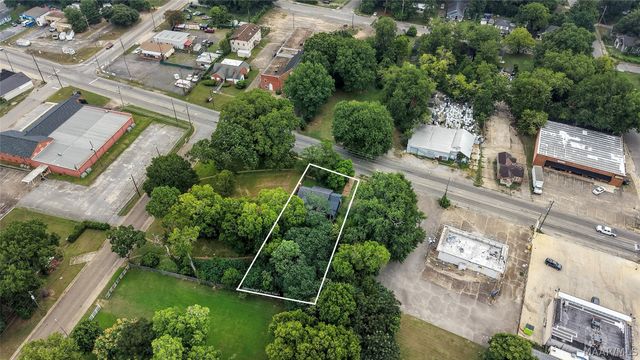 2933 Lower Wetumpka Road, Montgomery, AL 36110