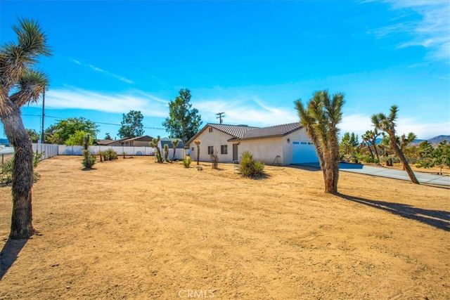 58385 Delano Trail, Yucca Valley, CA 92284