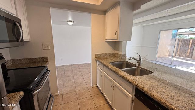 5701 N 44TH Avenue, Glendale, AZ 85301
