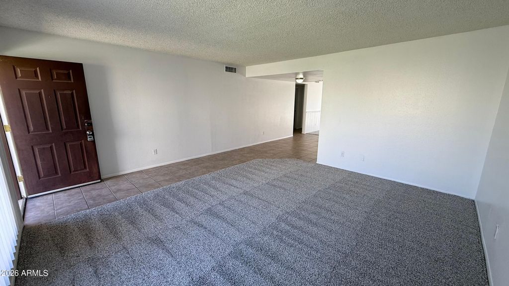 5701 N 44TH Avenue, Glendale, AZ 85301 — photo 4