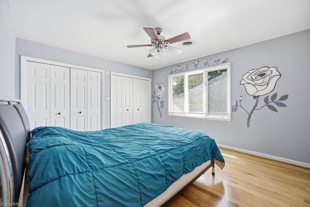 1108 Gatehouse Road, High Point, NC 28262