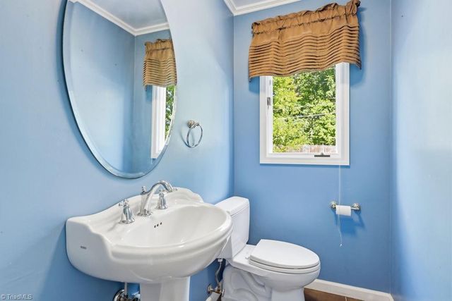 1108 Gatehouse Road, High Point, NC 28262