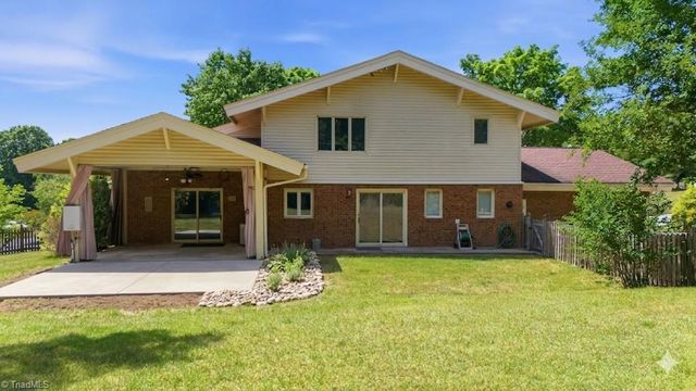 1108 Gatehouse Road, High Point, NC 28262