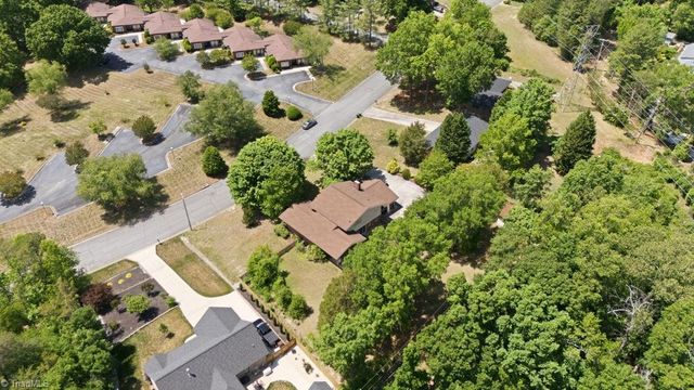 1108 Gatehouse Road, High Point, NC 28262
