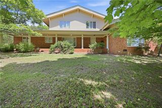 1108 Gatehouse Road, High Point, NC 28262