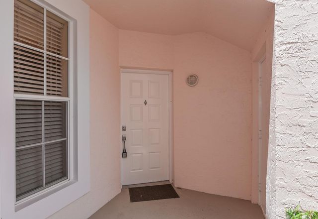 201 Muirfield Court 201e, Jupiter, FL 33458