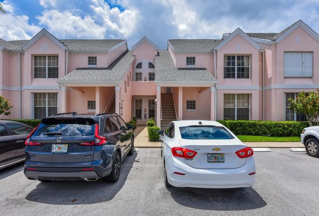 201 Muirfield Court 201e, Jupiter, FL 33458