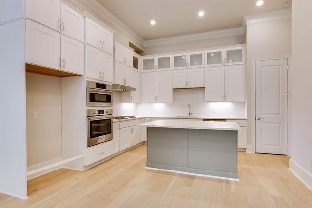 1472 N Avenue, Plano, TX 75074