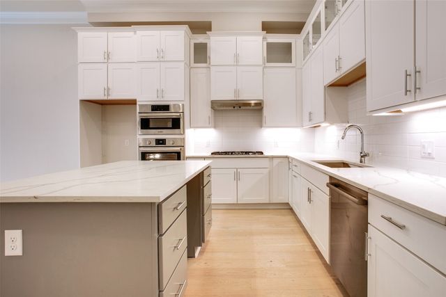 1472 N Avenue, Plano, TX 75074