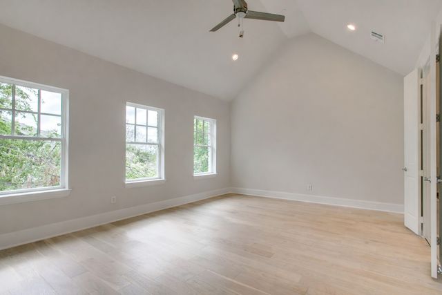 1472 N Avenue, Plano, TX 75074