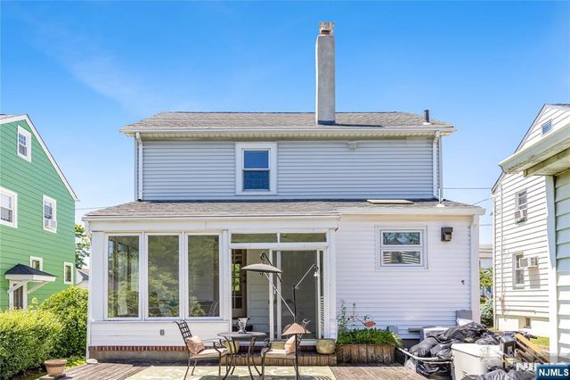 447 Sussex Road, Wood Ridge, NJ 07075