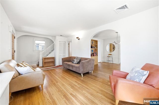 447 Sussex Road, Wood Ridge, NJ 07075