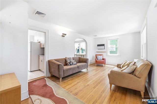 447 Sussex Road, Wood Ridge, NJ 07075