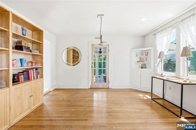 447 Sussex Road, Wood Ridge, NJ 07075
