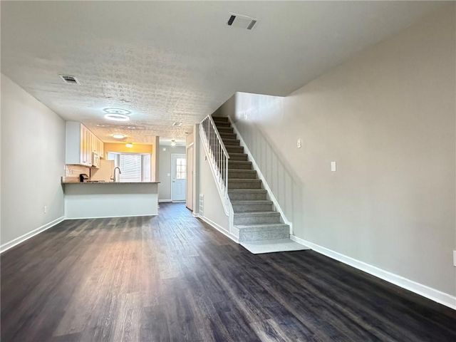 6720 Colchester Place, Norcross, GA 30093