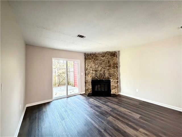 6720 Colchester Place, Norcross, GA 30093