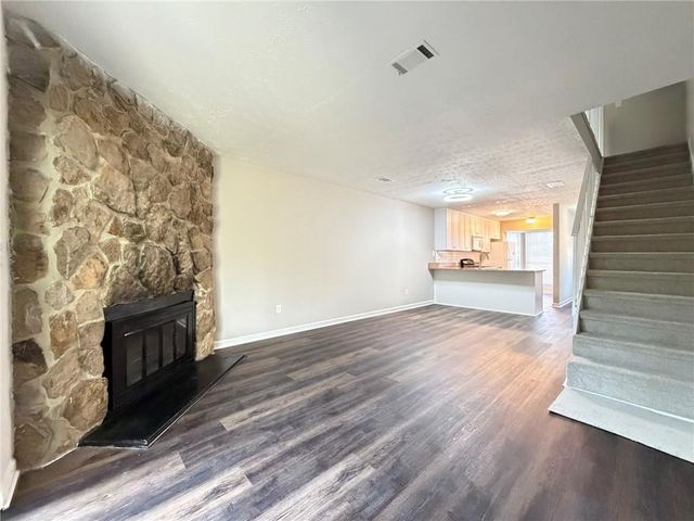 6720 Colchester Place, Norcross, GA 30093