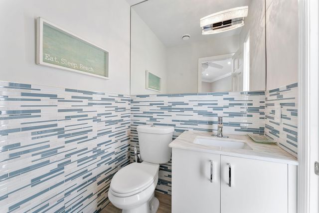831 Dover Street, Boca Raton, FL 33487