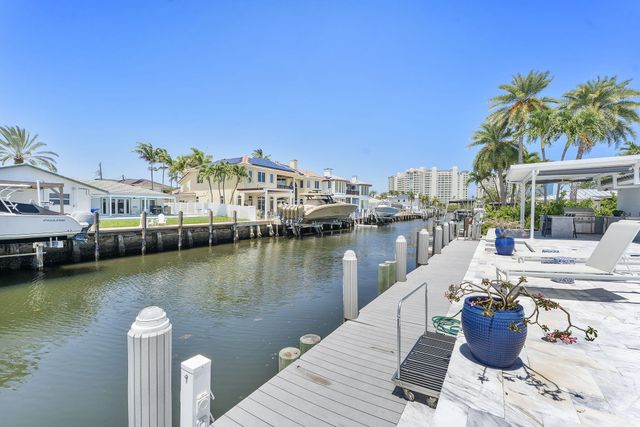 831 Dover Street, Boca Raton, FL 33487